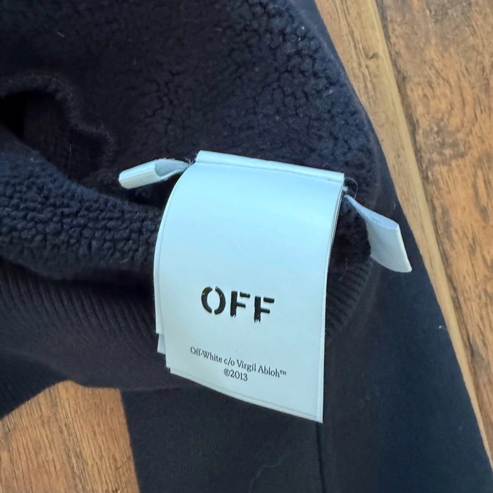 The Off-White Black Layered Cropped Sweatshirt - Picture 2 of 5